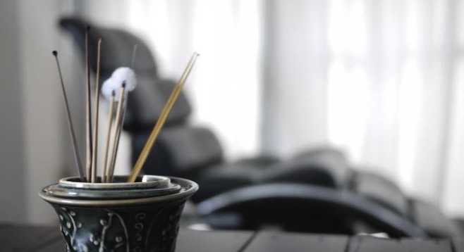 イヤーエステ・ドライヘッドスパ専門店 Head&Ear Relaxation LE NARL（ルナール）